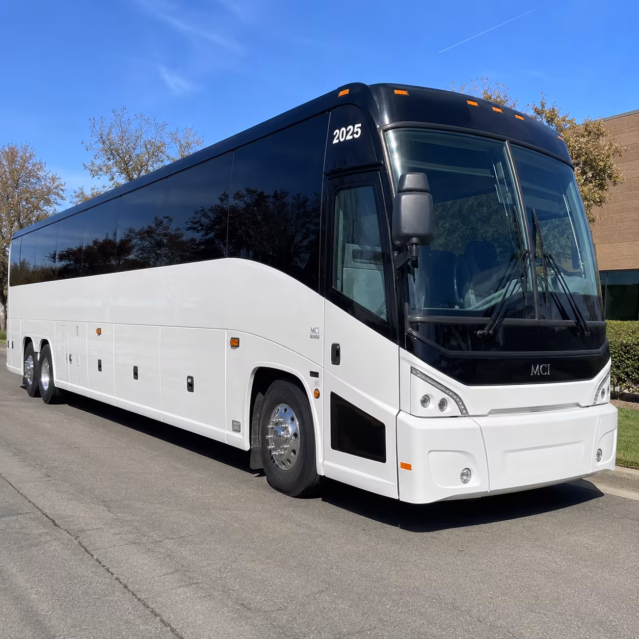 charter bus shuttle service for hanford healthcare and government employees