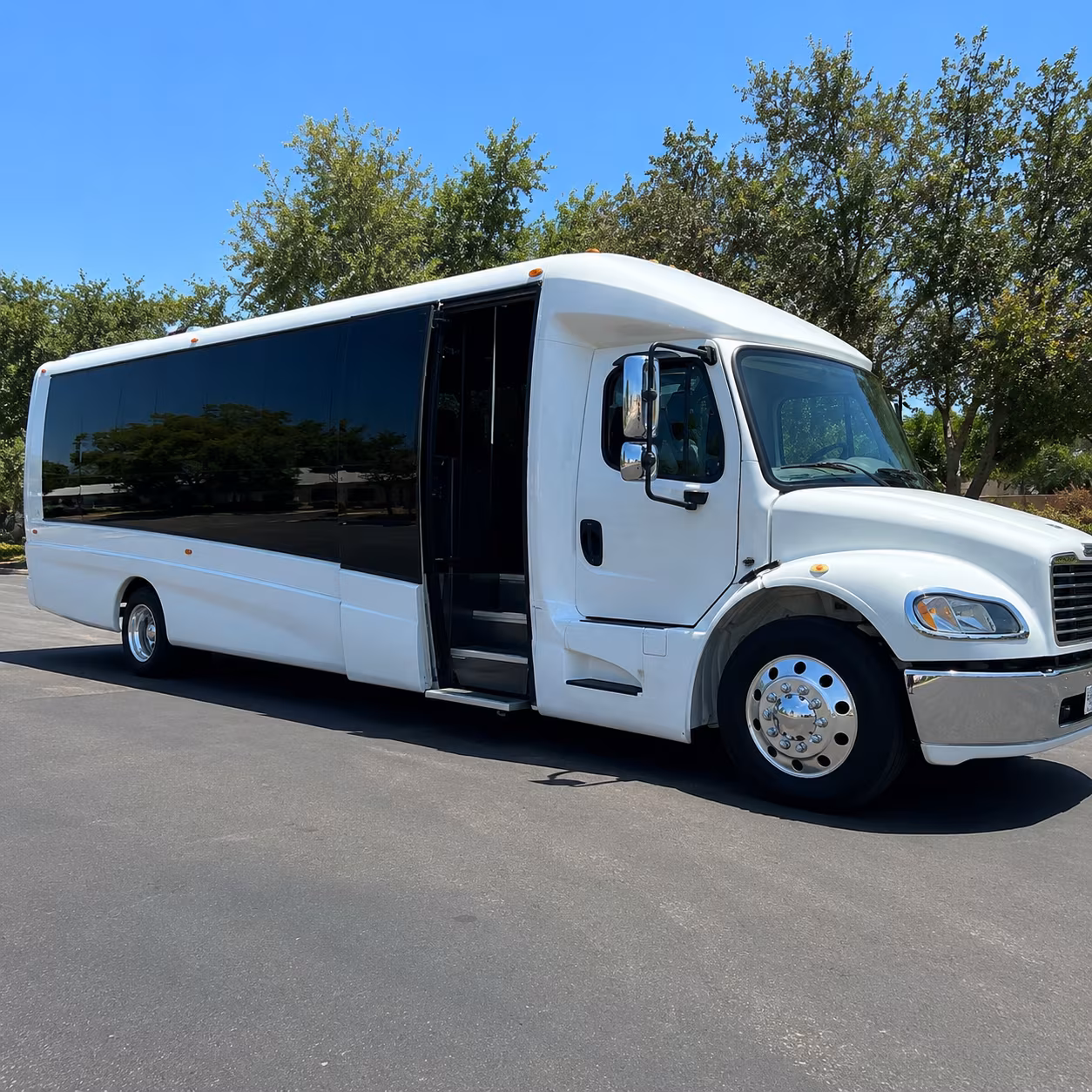 find the perfect transportation for your next corporate event 5
