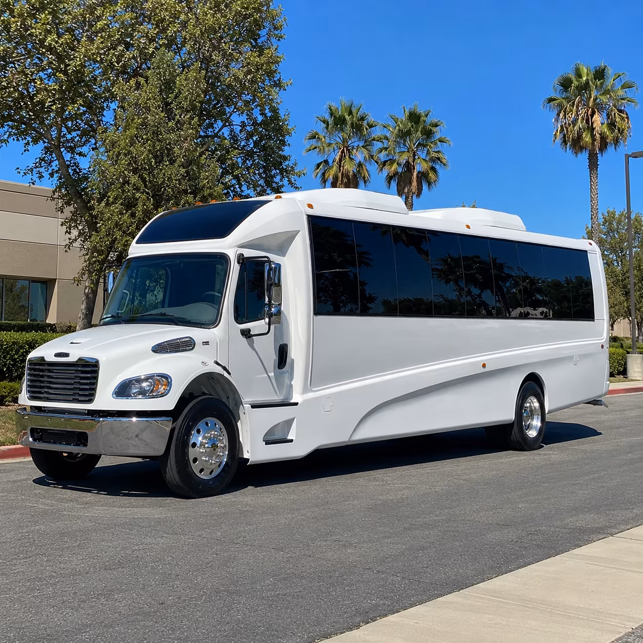 hanford 18 passenger minibus