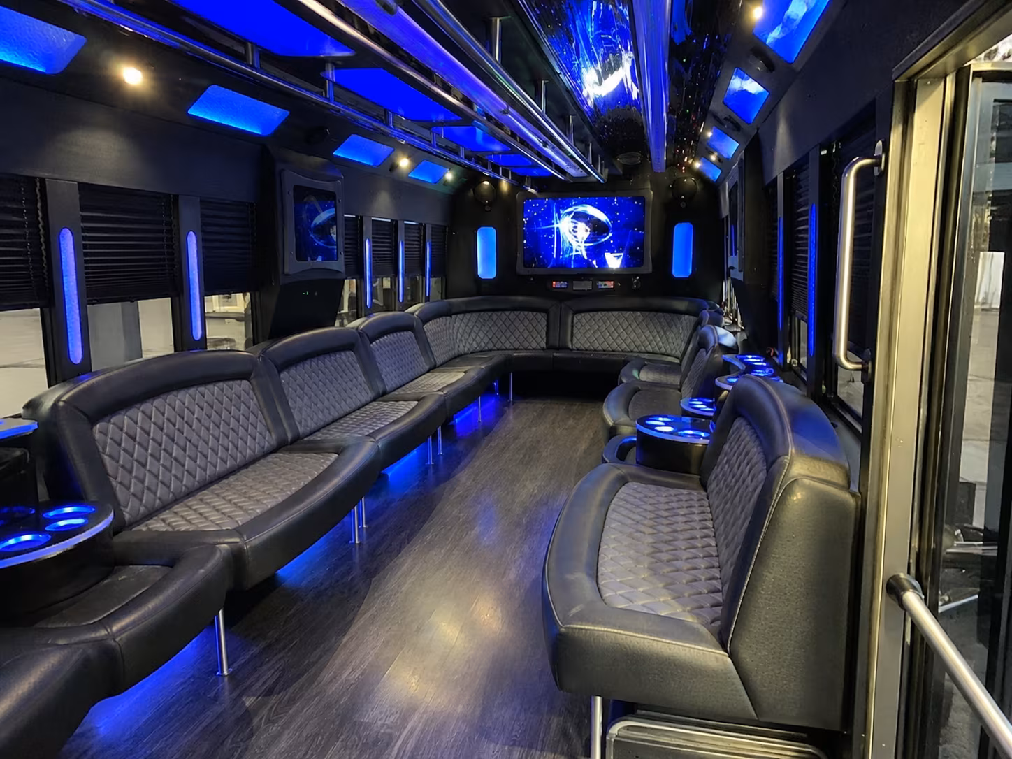 hanford 28 passenger party bus interior