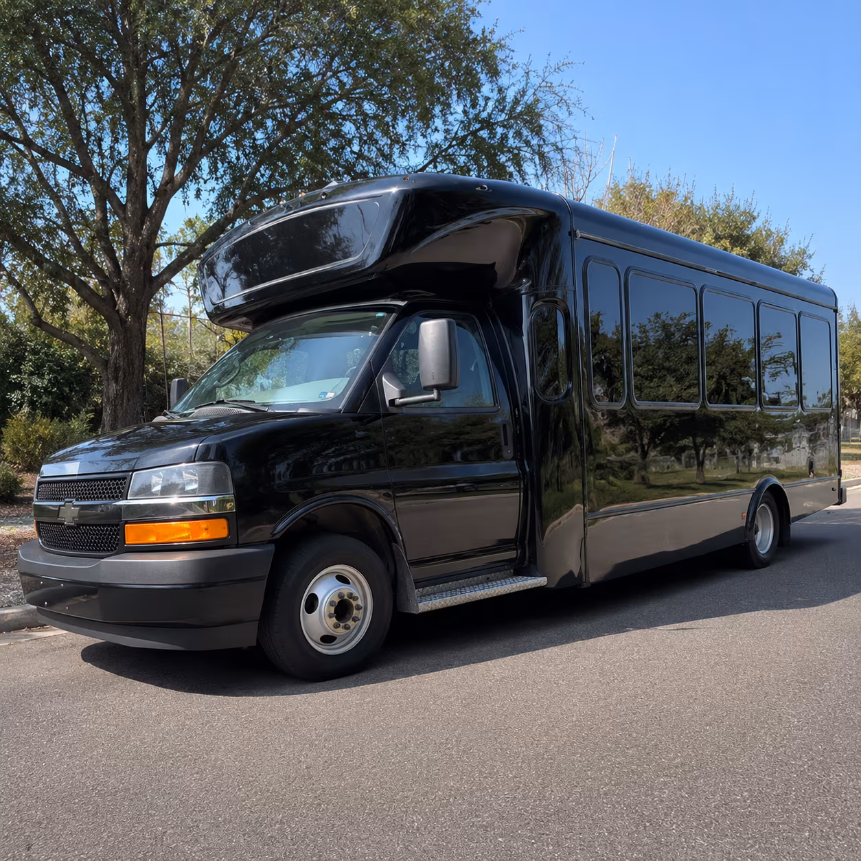 party bus rentals for hanford prom night groups